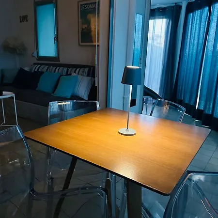 à La Maison *